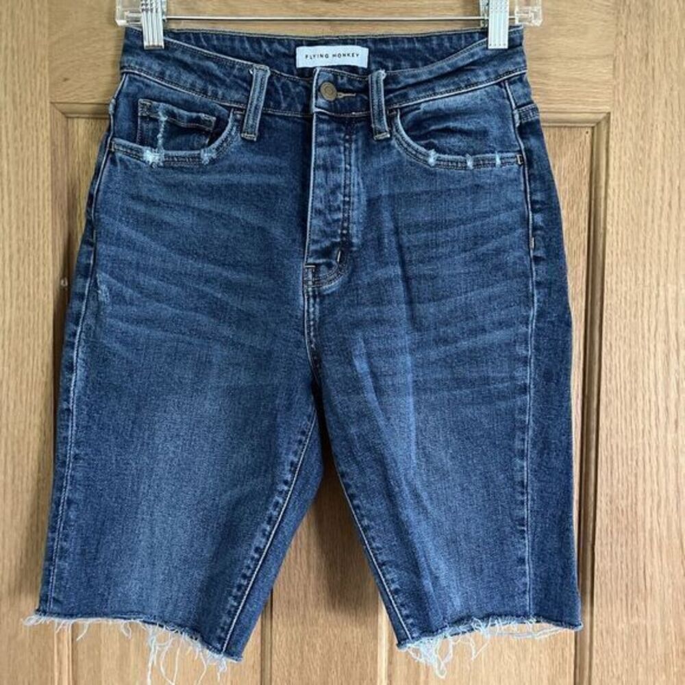Flying Monkey Jean Shorts Frayed Hem Distressed Boho Womens Size 26 Blue Denim‎